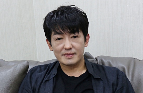 Heo Sung Tae as Ko Man Sik | (Main Role)